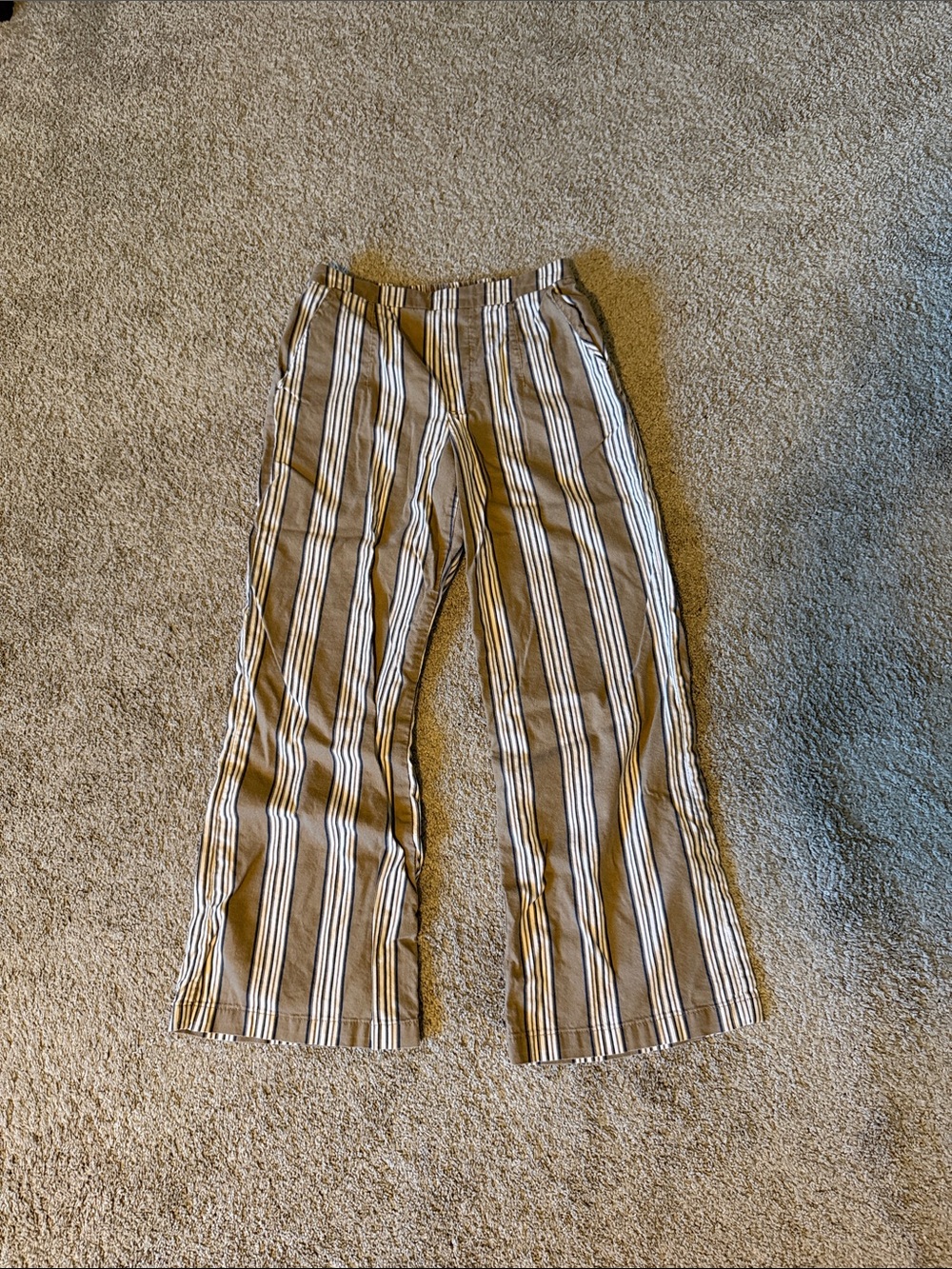 Kut from the Kloth Vertical Stripe Wide-Leg Pants - Beige & White